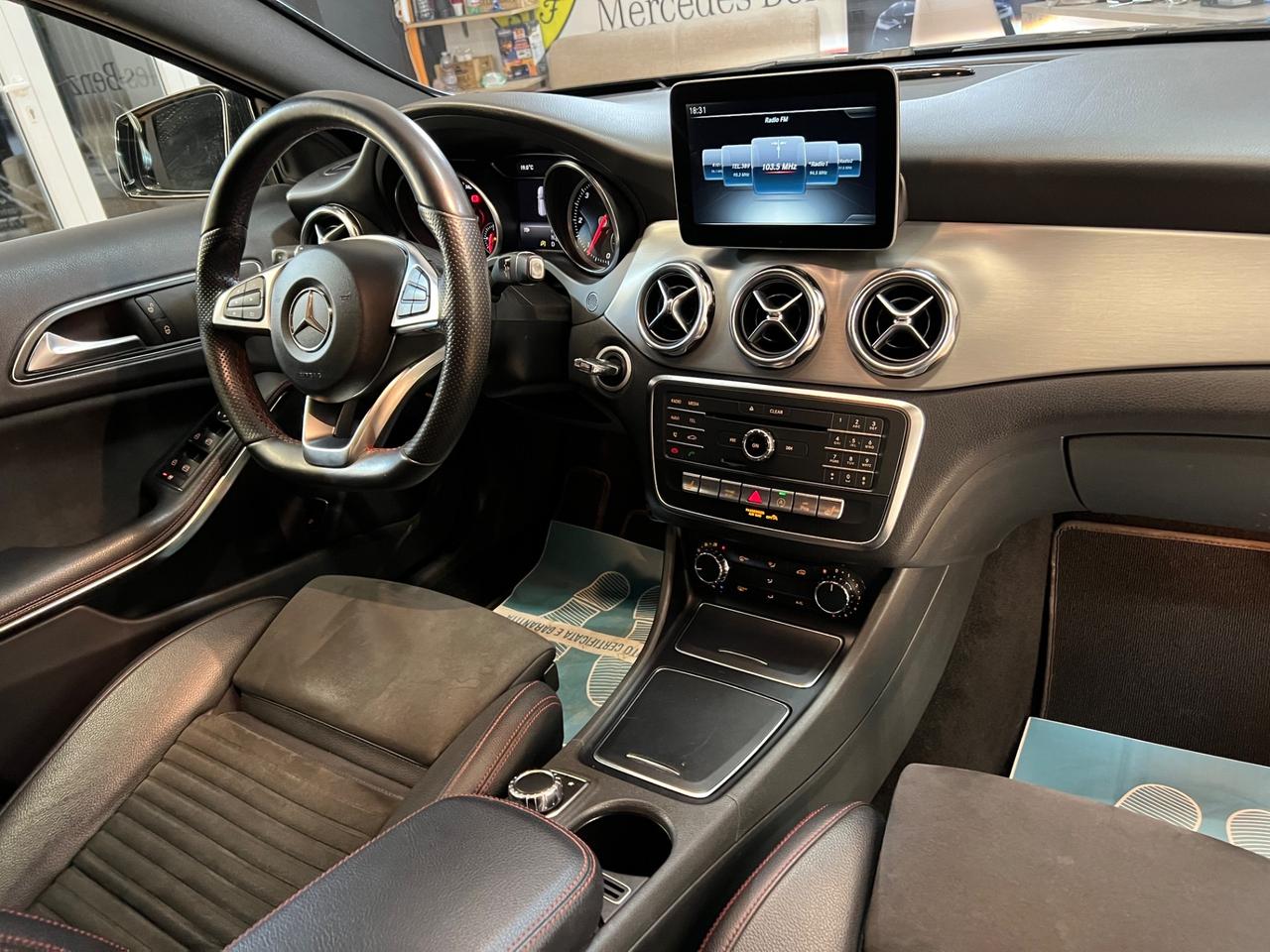 Mercedes-benz GLA 220 d Automatic 4Matic Premium