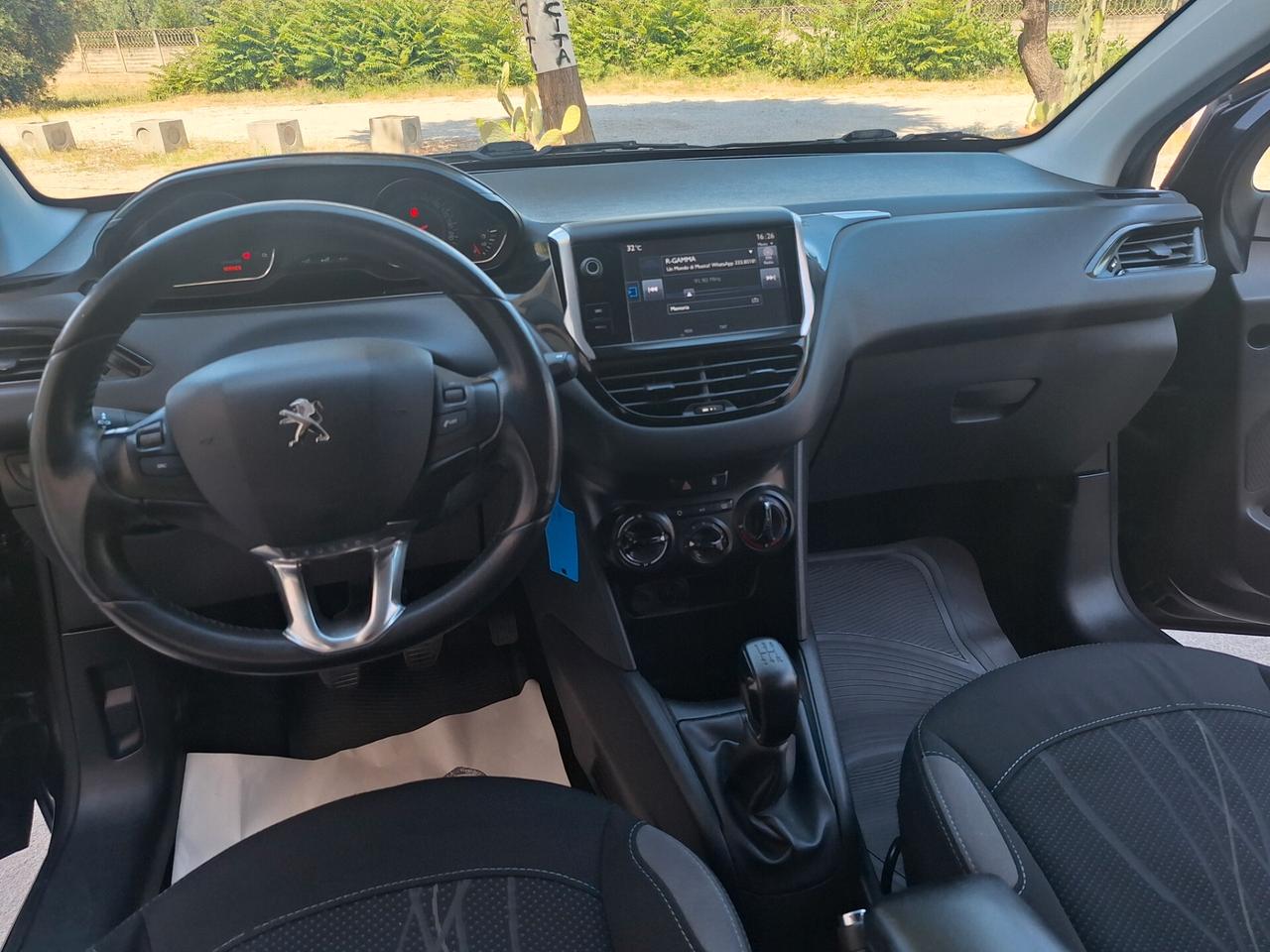 Peugeot 208 1.4 HDi 68 CV 5 p PERFETTA 2015