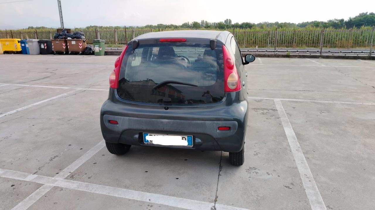 Peugeot 107 5 porte