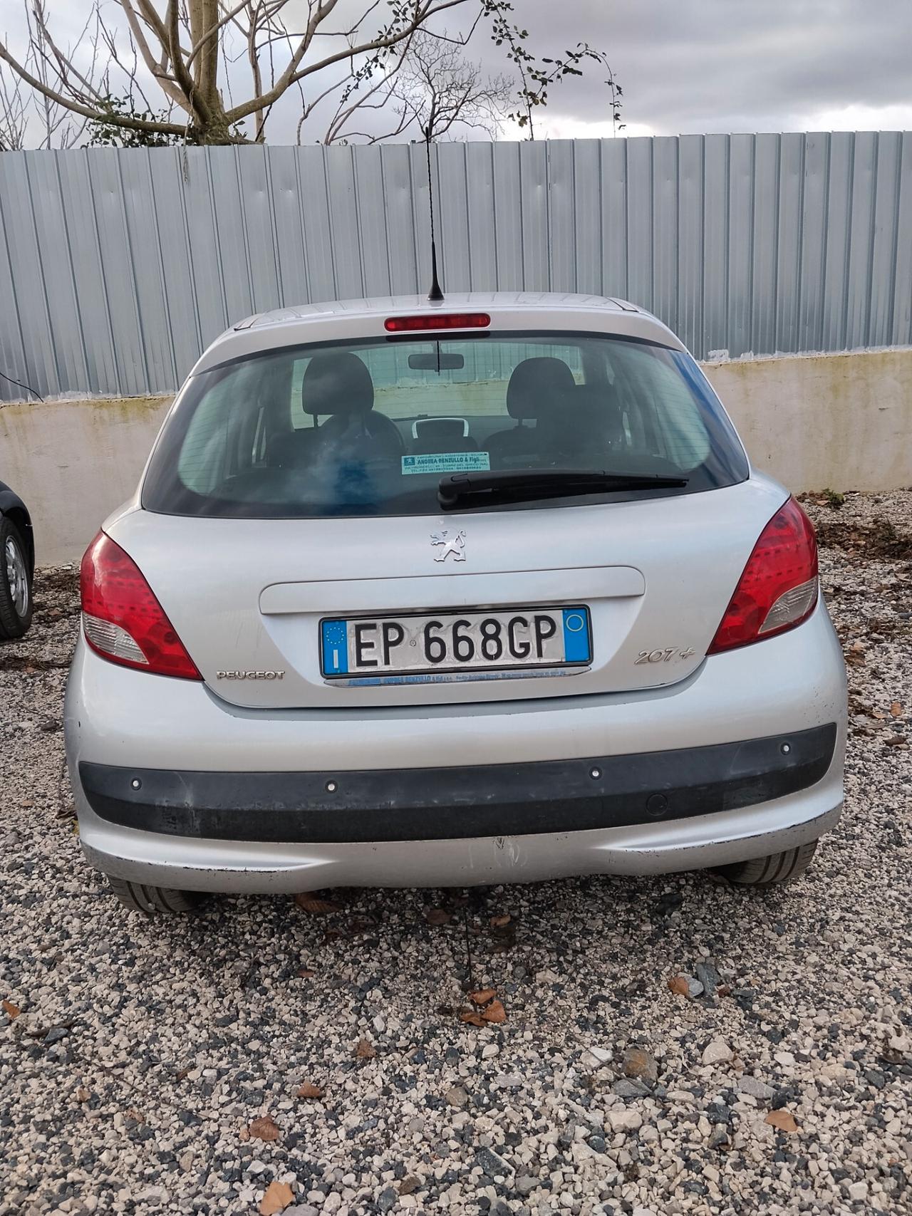 Peugeot 207 1.4 GPL LEGGI ANNUNCIO