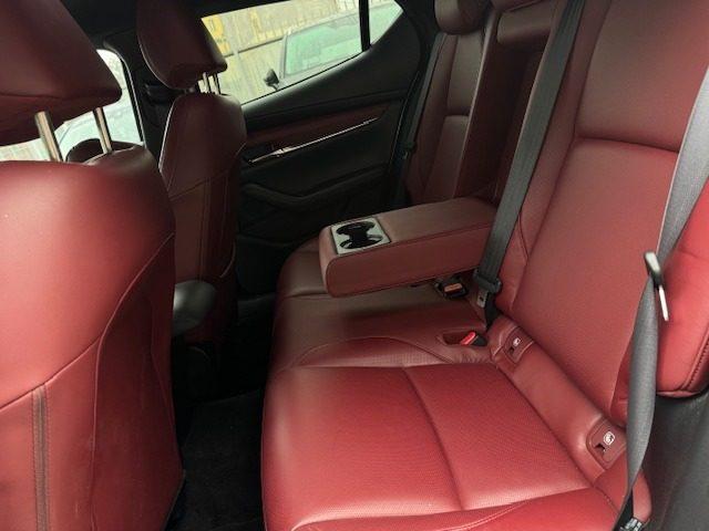 MAZDA 3 2.0L Skyactiv-X M-Hybrid Exclusive