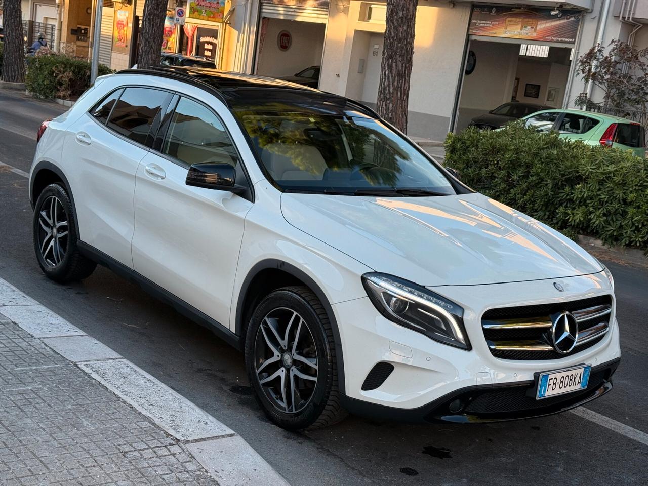 Mercedes GLA 200 d Autom Enduro *TETTO PELLE 2016