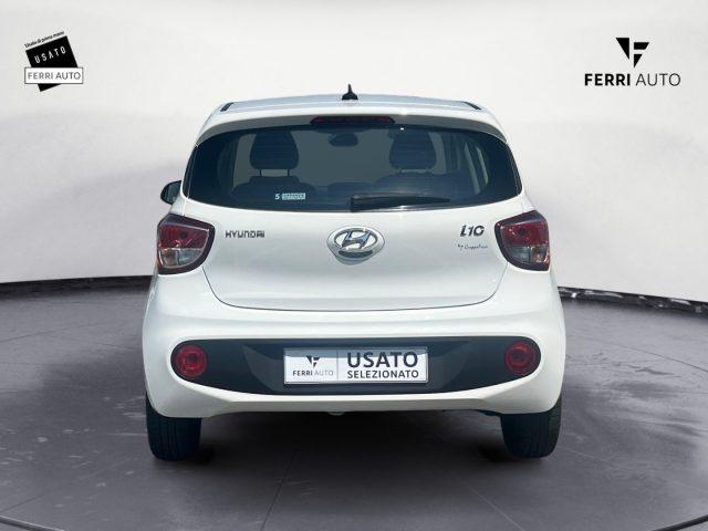 HYUNDAI i10 1.0 MPI Advanced