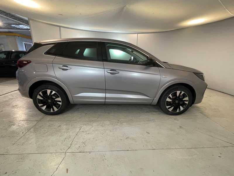 OPEL Grandland Business Elegance 1.6 225cv PHEV