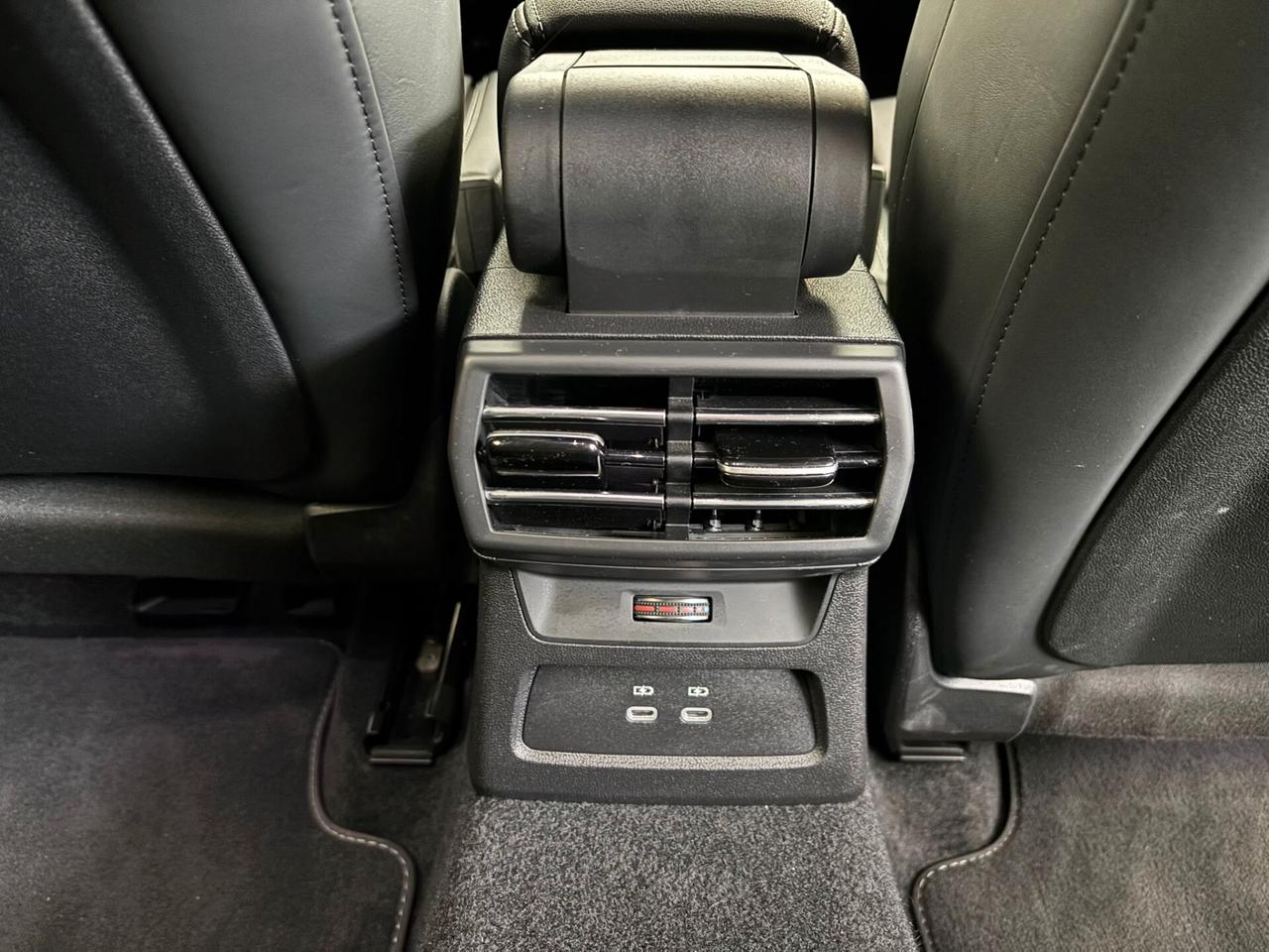 Audi A3 allstreet 35 TFSI S tronic Identity Contrast