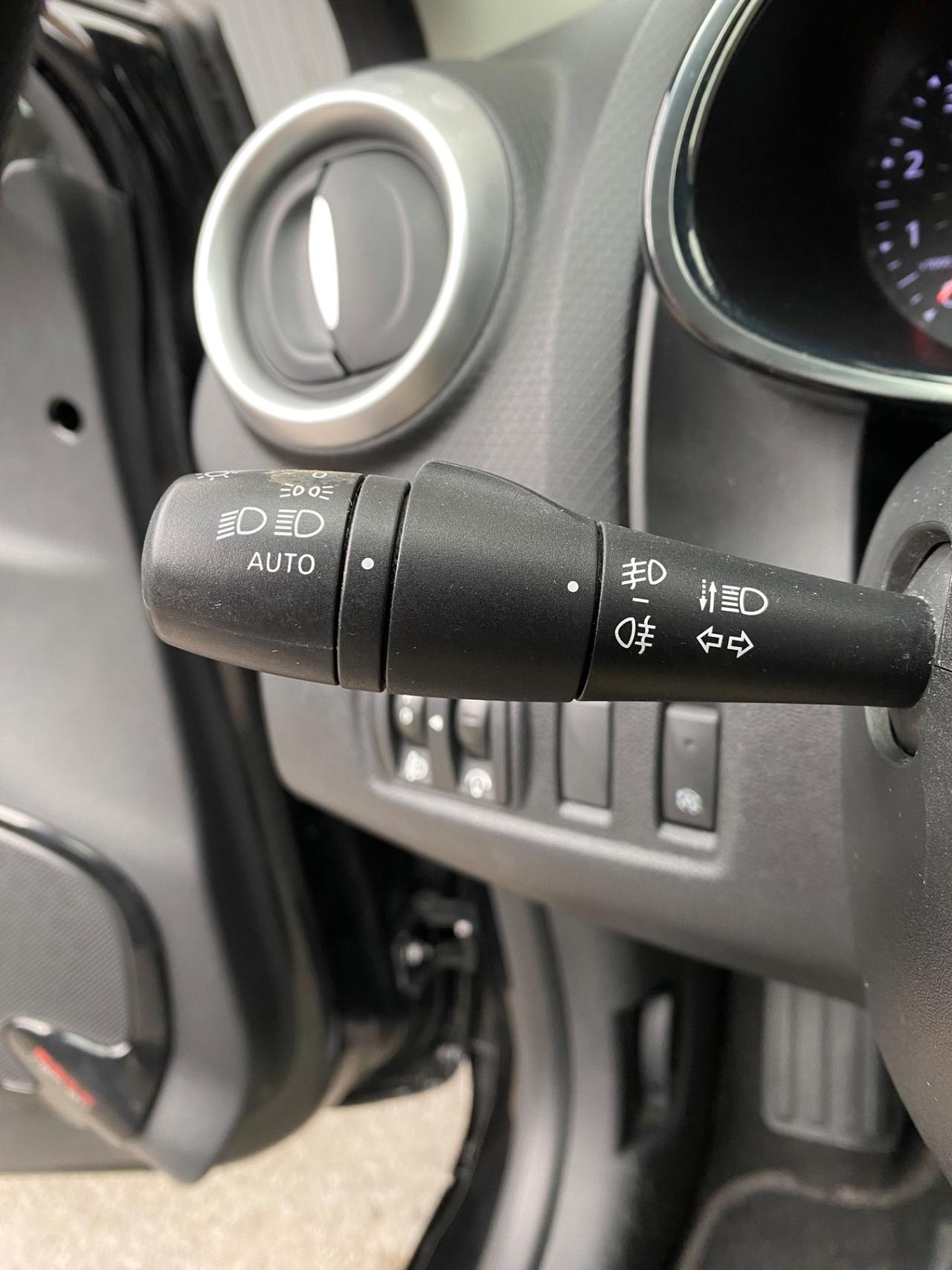 Renault Clio 1.5 dCi 8V 90cv S&S 5p. Energy Duel