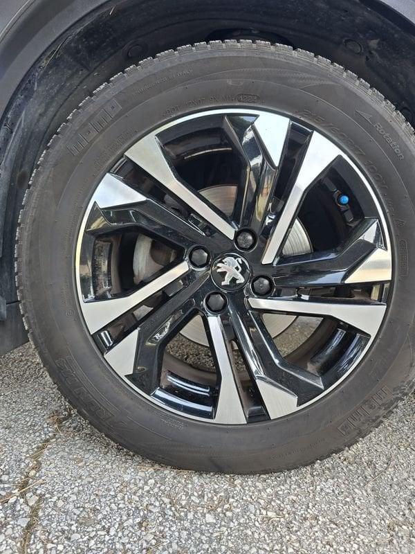 Peugeot 2008 100 Allure Navi Pack S/S