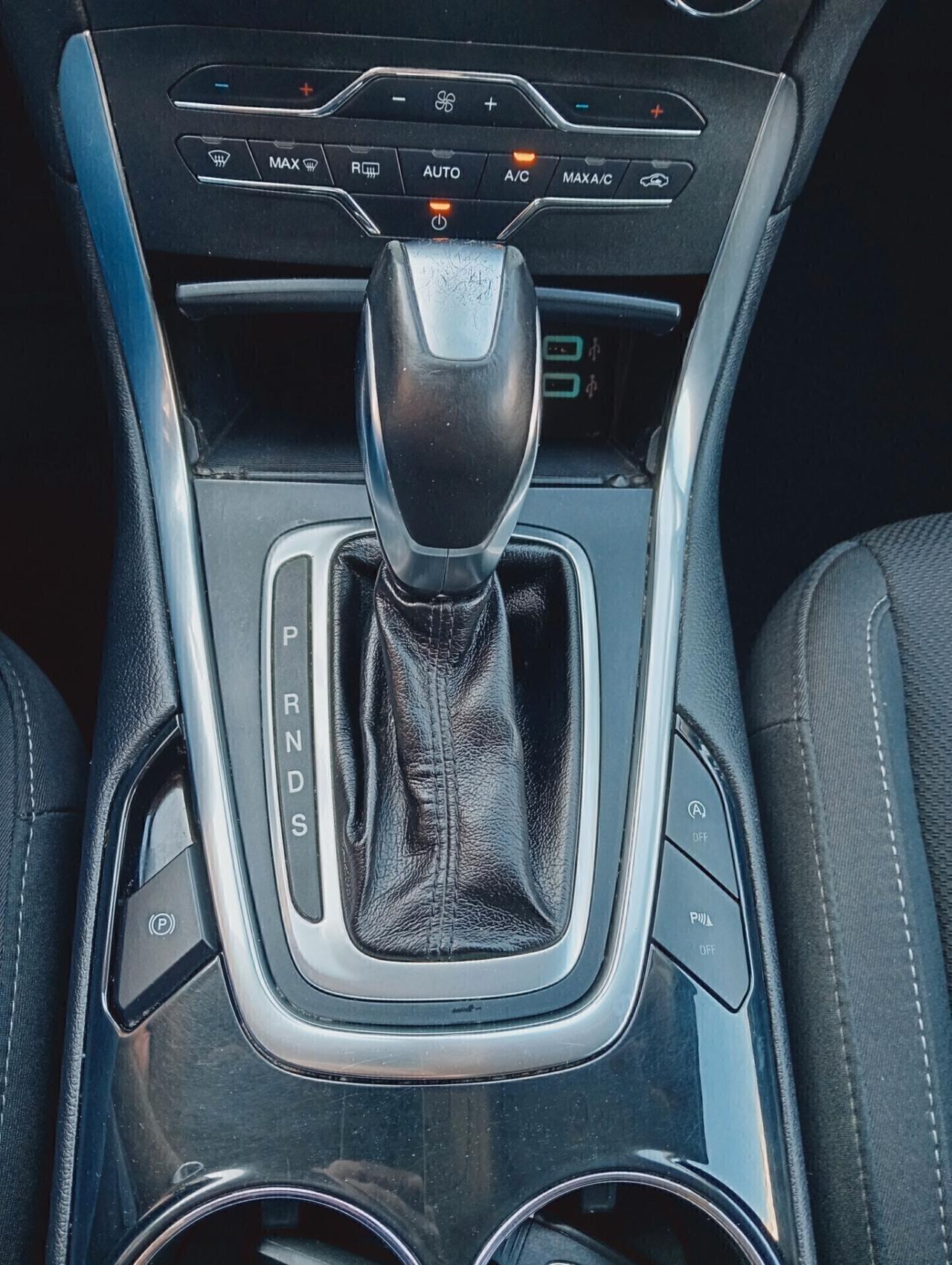 Ford S-Max 2.0 TDCi 180CV AUTOMATICO