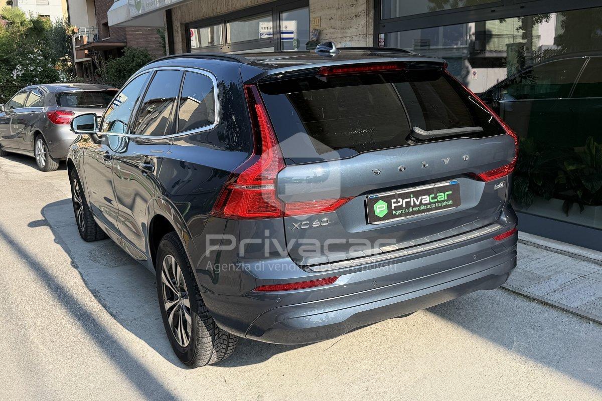 VOLVO XC60 B4 (d) AWD automatico Core