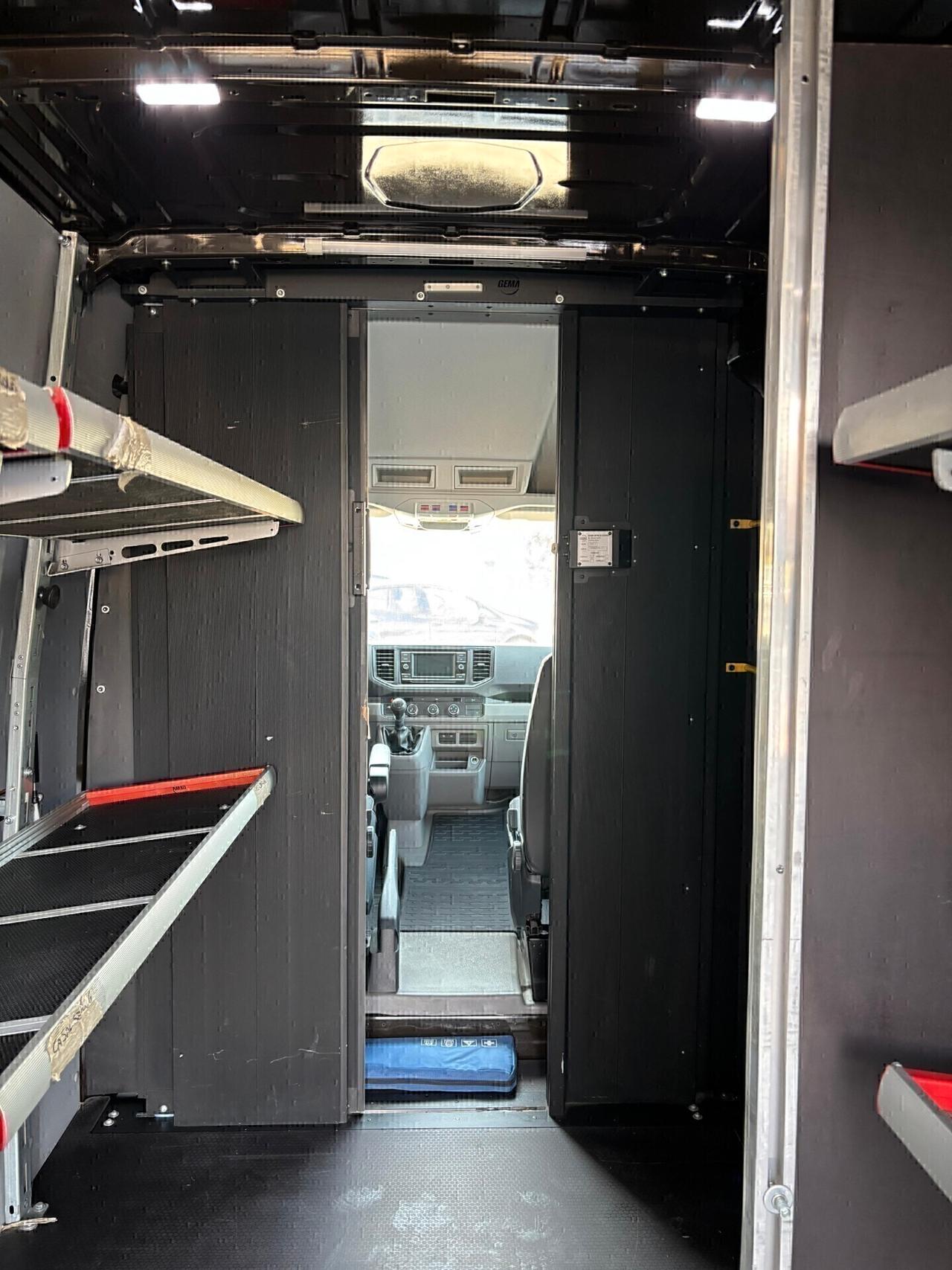 Volkswagen Crafter allestimento ups