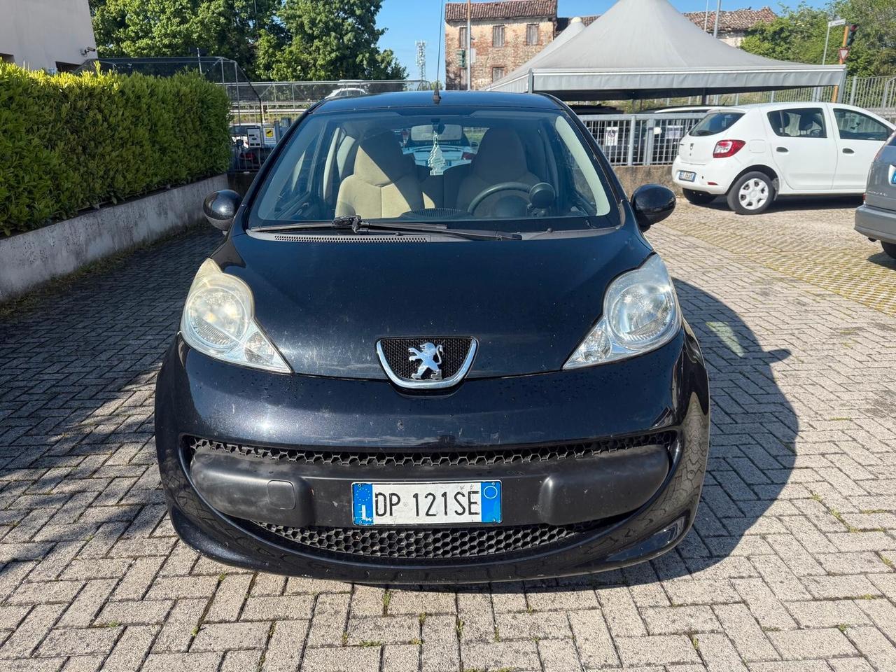 Peugeot 107 1.0 68CV Sweet Years