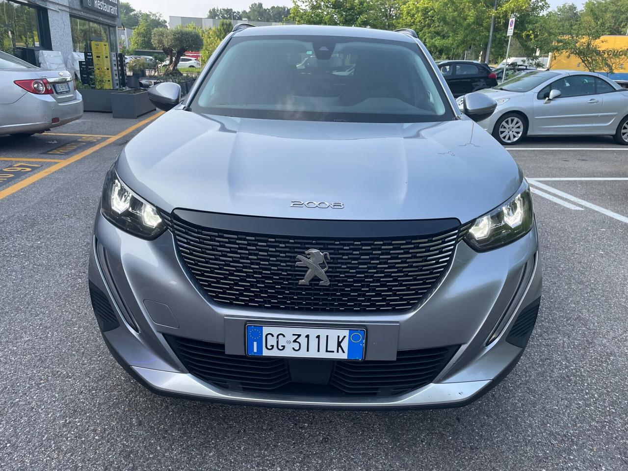 Peugeot 2008 PureTech 100 S&S Allure