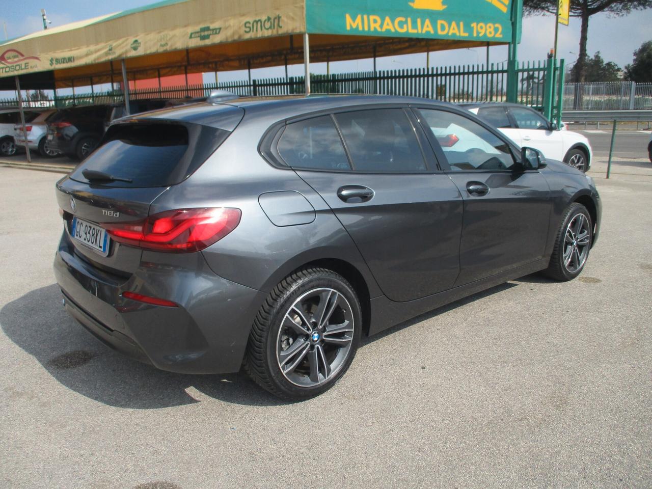 Bmw 116 116d ADVANTAGE 1.5 115 CV E6D NAVI/PDC/LED KM CERT