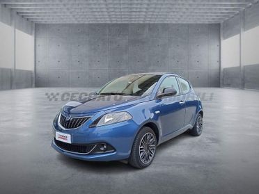 Lancia Ypsilon III 2021 1.0 firefly hybrid Gold s&s 70cv 5p.ti