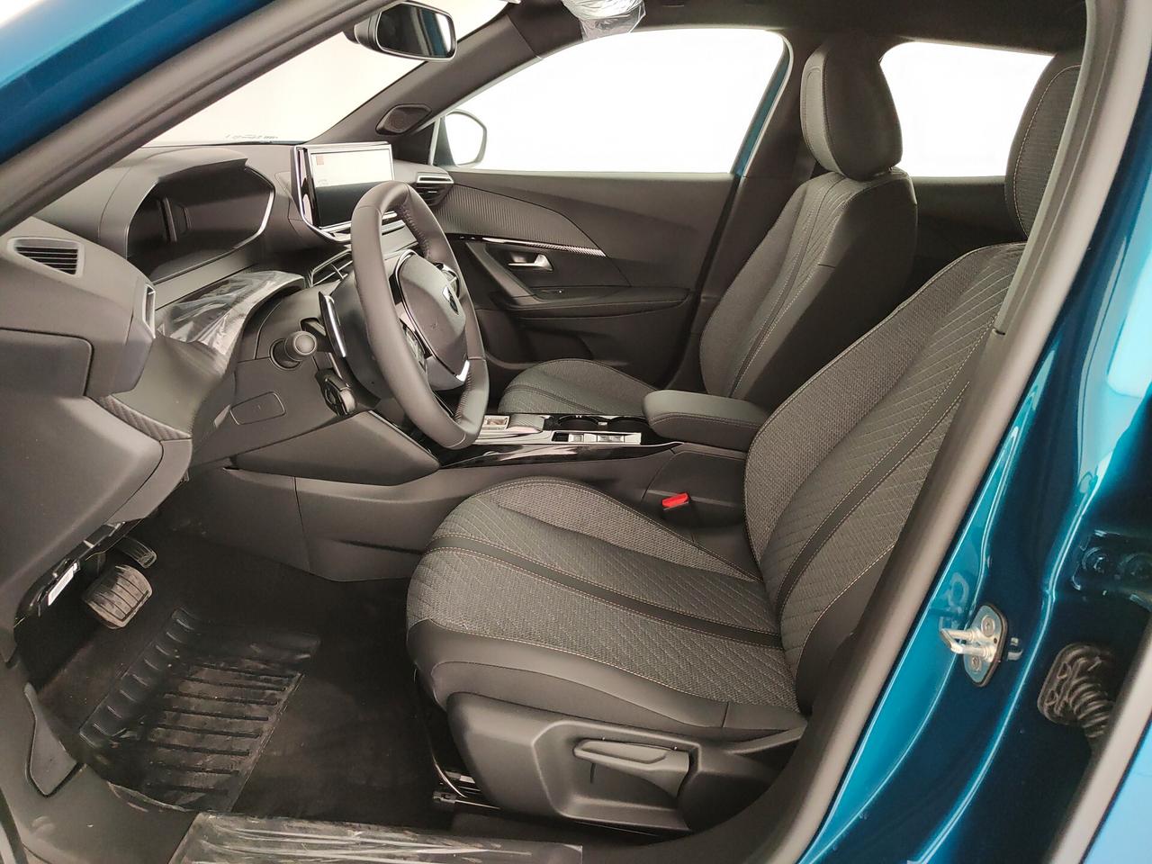 Peugeot 2008 PureTech 130 S&S EAT8 Allure