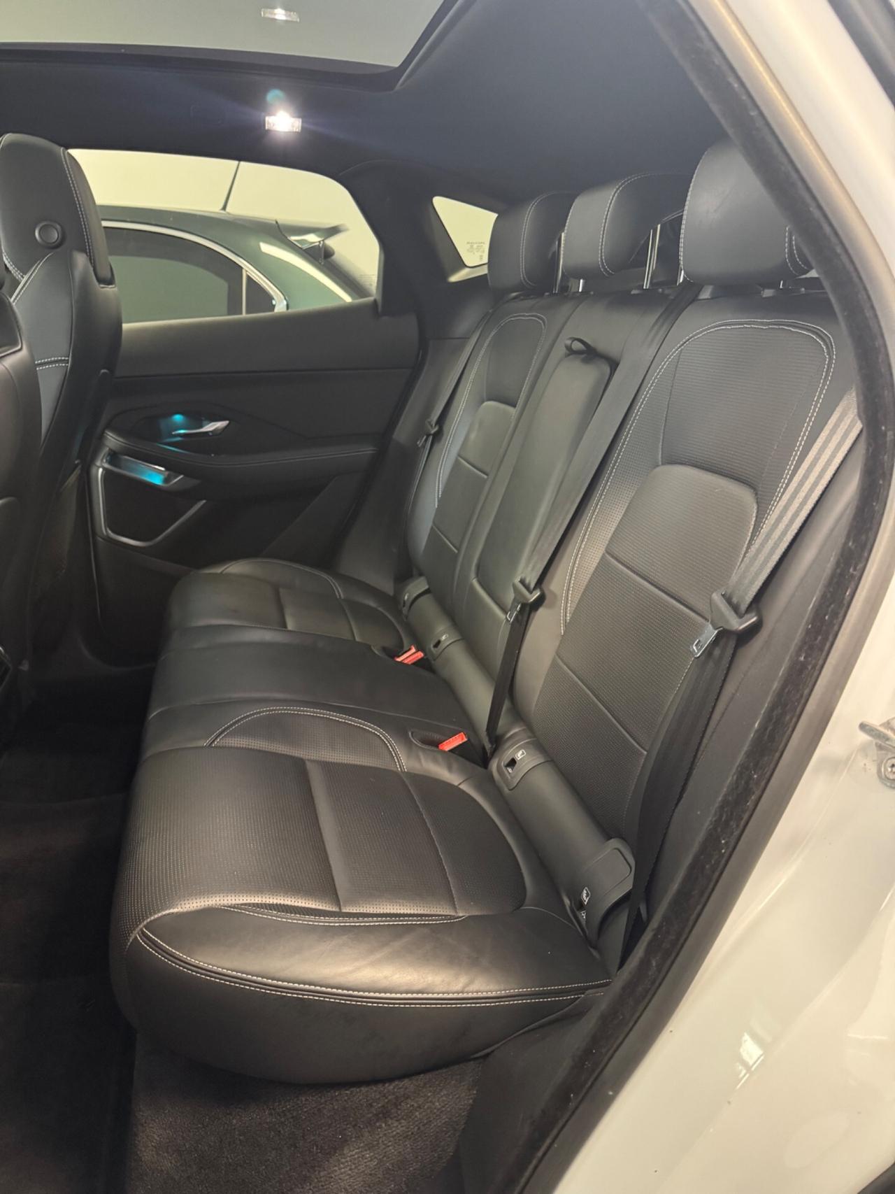 Jaguar E-Pace 2.0D 180 CV AWD R-Dynamic HSE Tetto