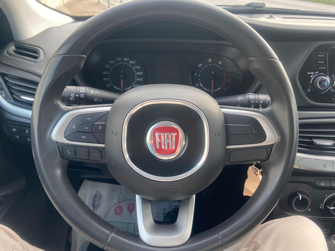 Fiat Tipo 1.6 Mjt S&S SW Lounge