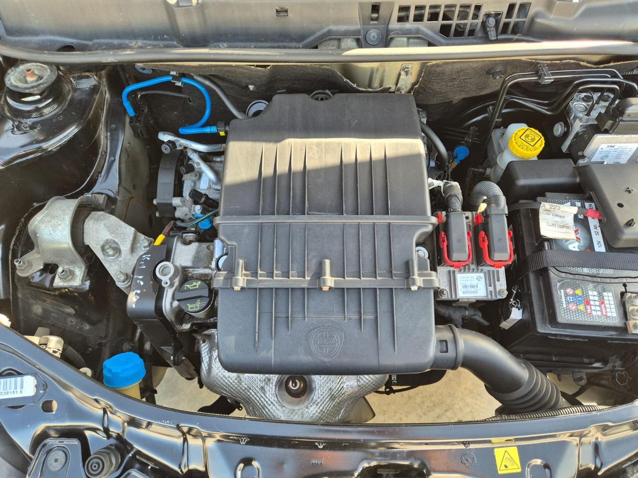 Lancia Ypsilon 1.2 69 CV Unyca