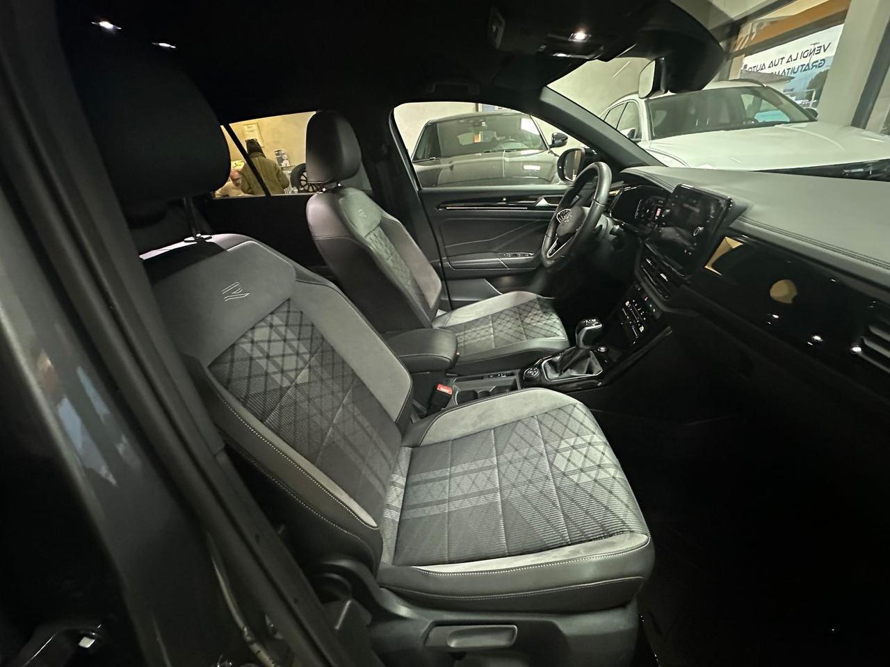 Volkswagen T-Roc R Line 4 Motion 2.0 TDI #9463