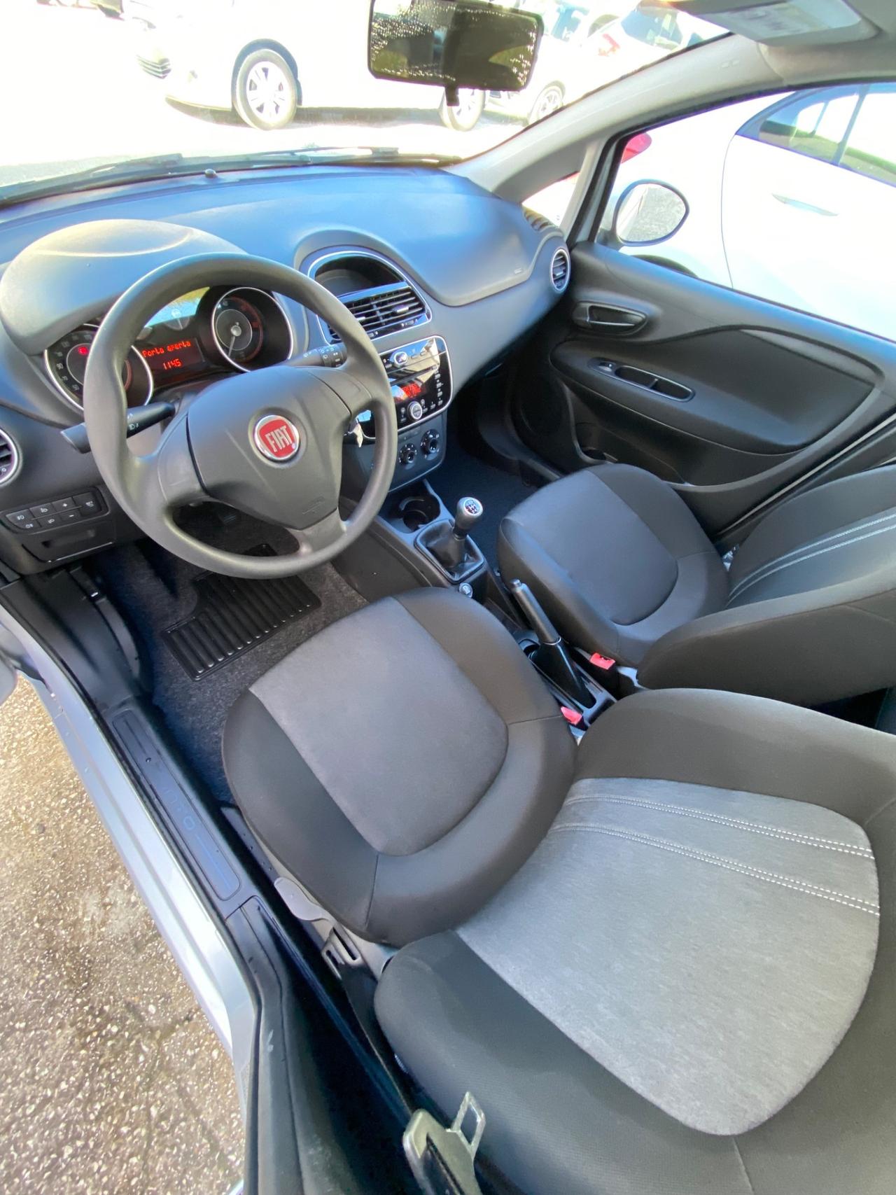 Fiat Punto 1.3 MJT II S&S 95 CV 5 porte Street