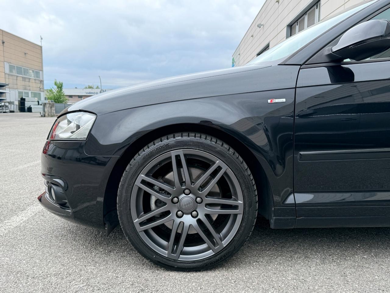Audi A3 SPB 2.0 TDI 170 CV S-LINE Black edition