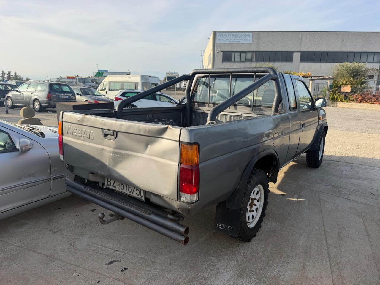 Nissan Pick Up 2.5 diesel 2 porte King Cab