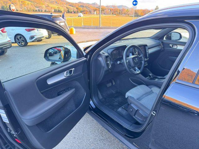 VOLVO XC40 T2 automatico Core Benzina 1.5 PROMO