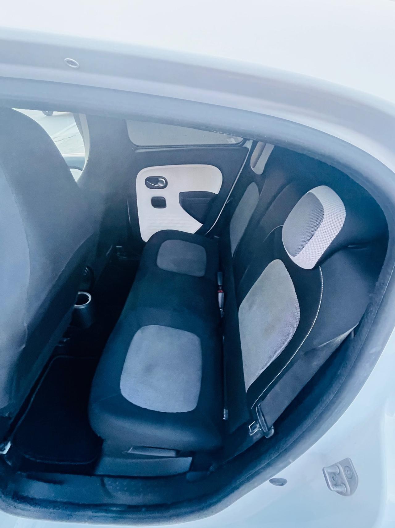 Renault Twingo 1.0 70cv