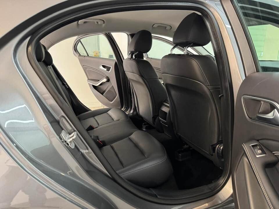 Mercedes-benz Classe A 180 d Sport 110/CV 2018