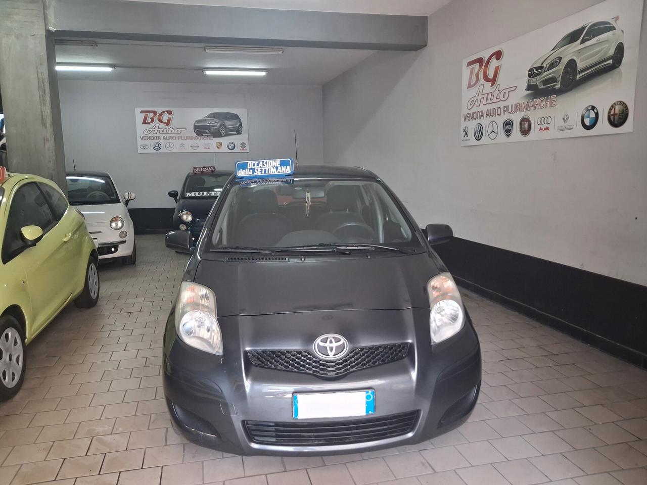 Toyota Yaris 1.0 ben 2009 unico prop
