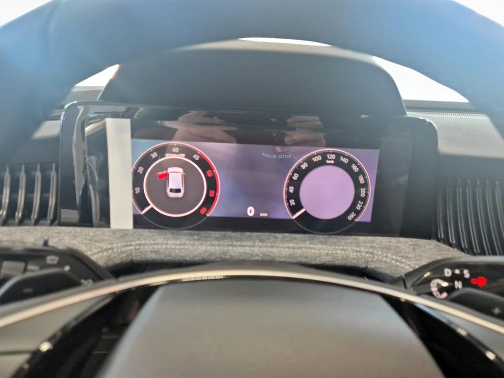 Skoda Superb Wagon 2.0 tdi Style 150cv dsg