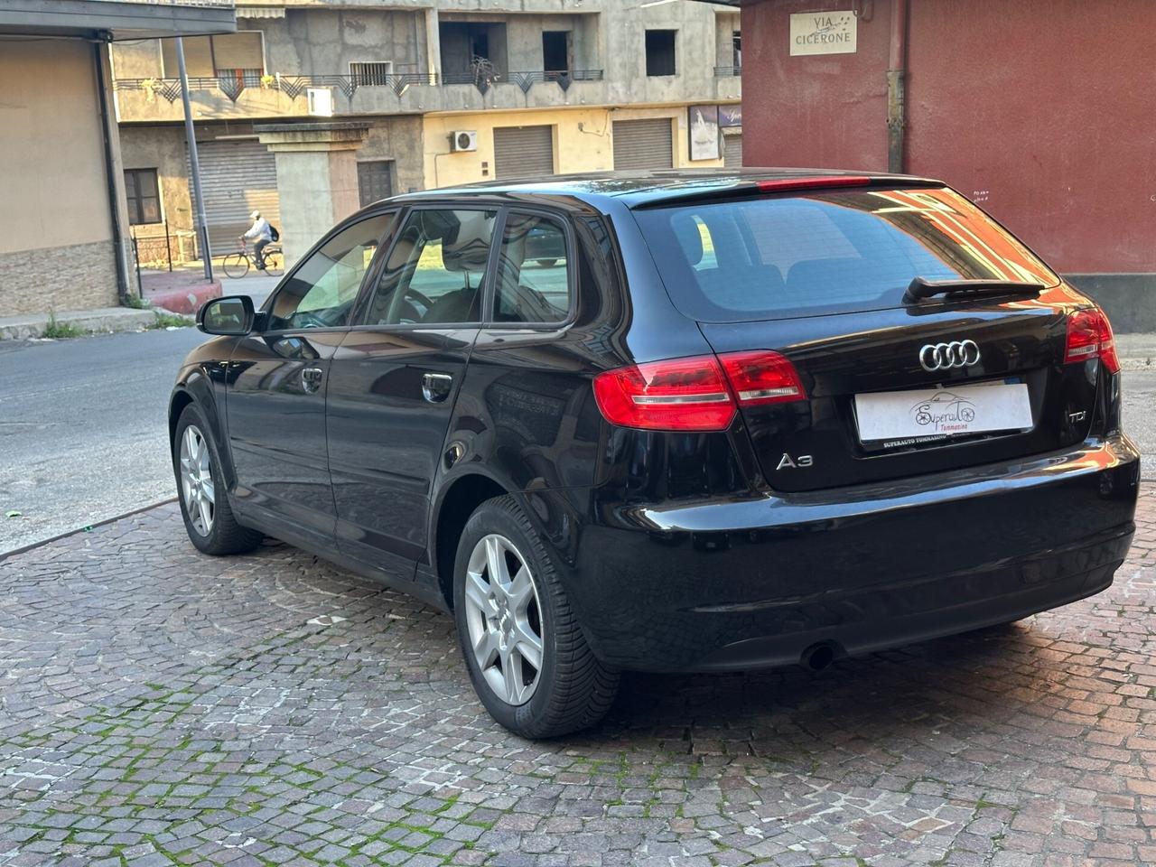 Audi A3 SPB 1.6 TDI 90 CV OK NEOPATENTATI