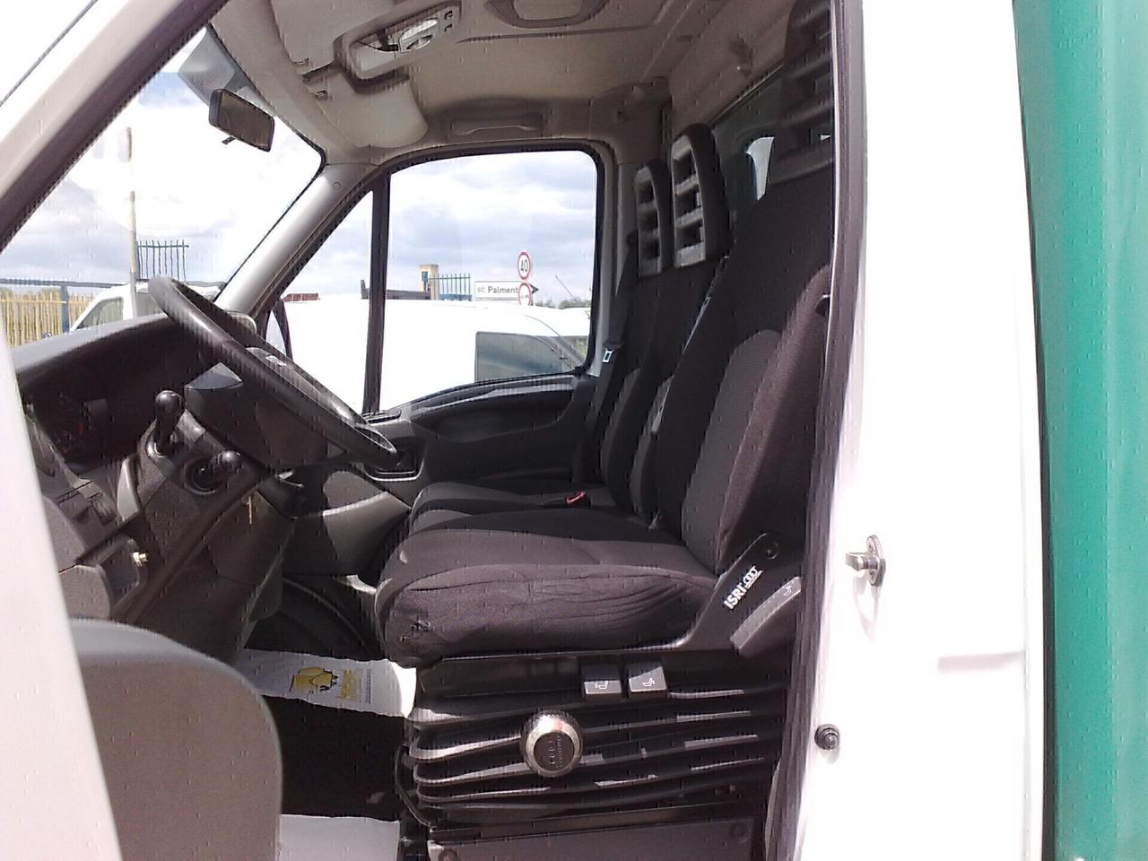 Iveco Daily 35c15 3000cc Centinato - 2014
