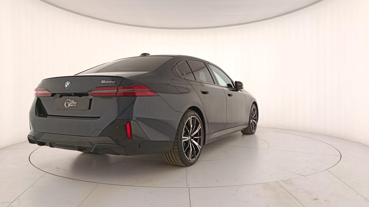 BMW Serie 5 G60 Berlina - 520d 48V xdrive MSport Pro auto