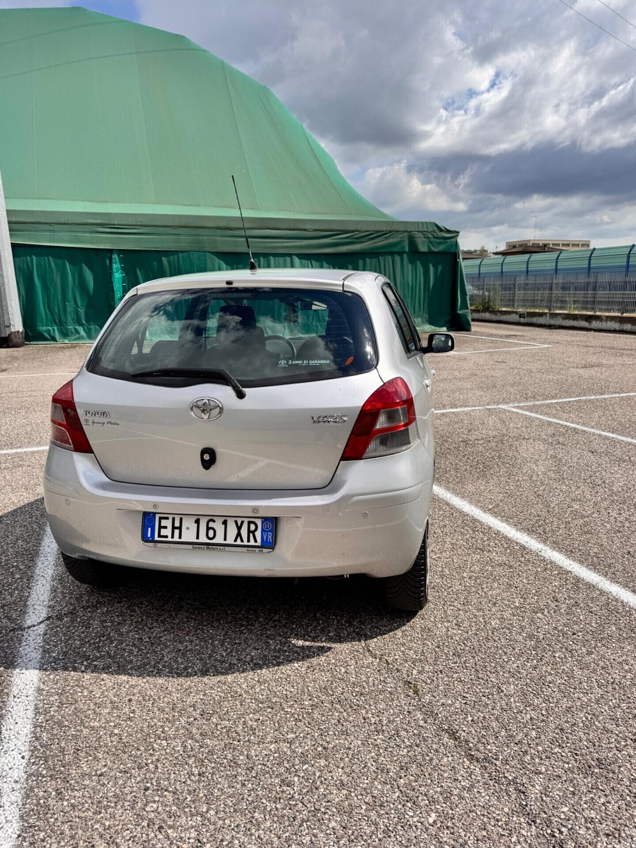 Toyota Yaris 1.3 5 porte 2011