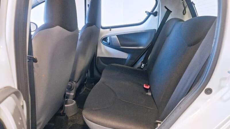 Toyota Aygo 1.0 12V VVT-i 68 CV Sol Connect