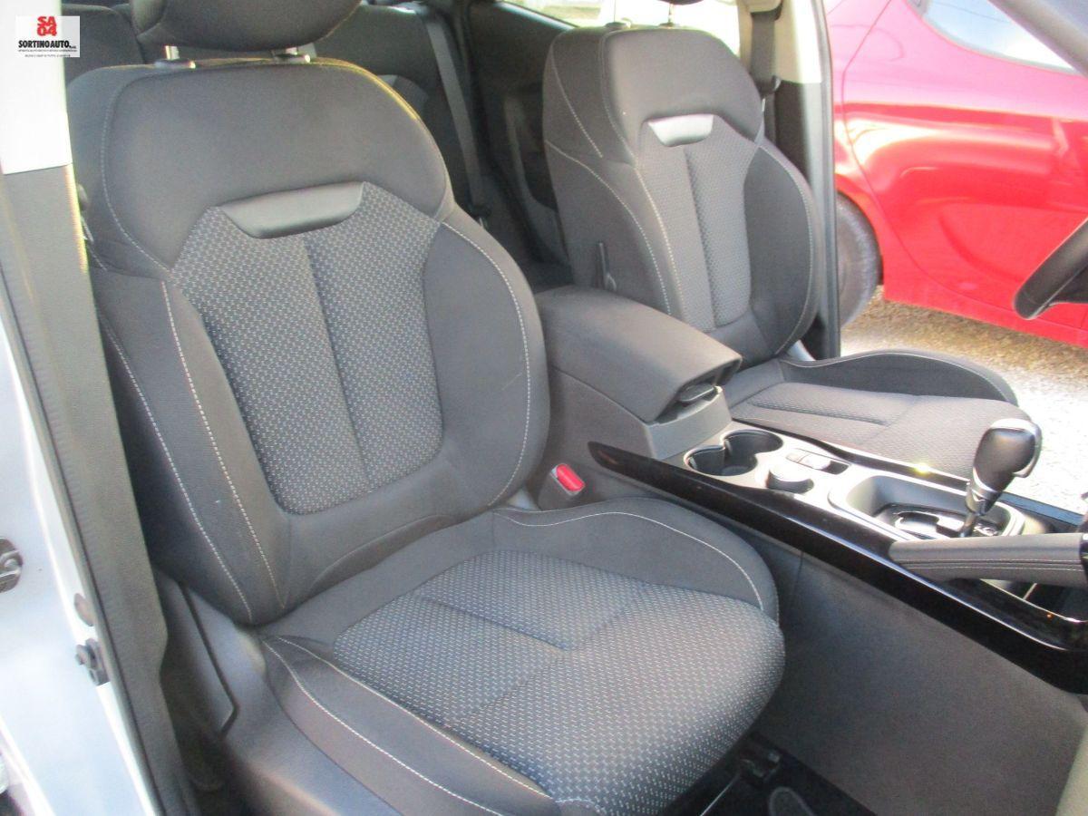 RENAULT Kadjar Blue dCi 115cv EDC Black Edition-2020