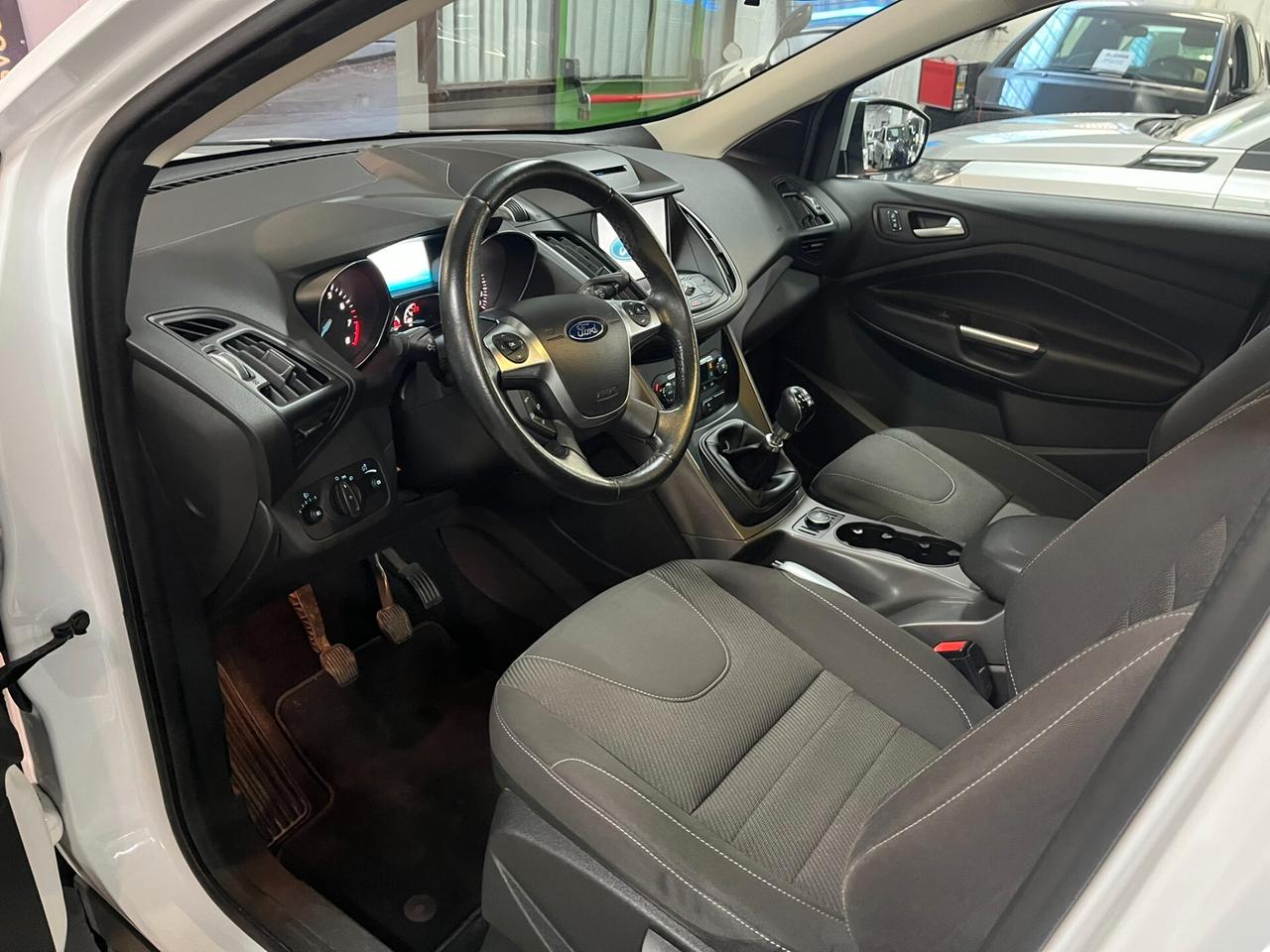 Ford Kuga 1.5 solamente 90mila km