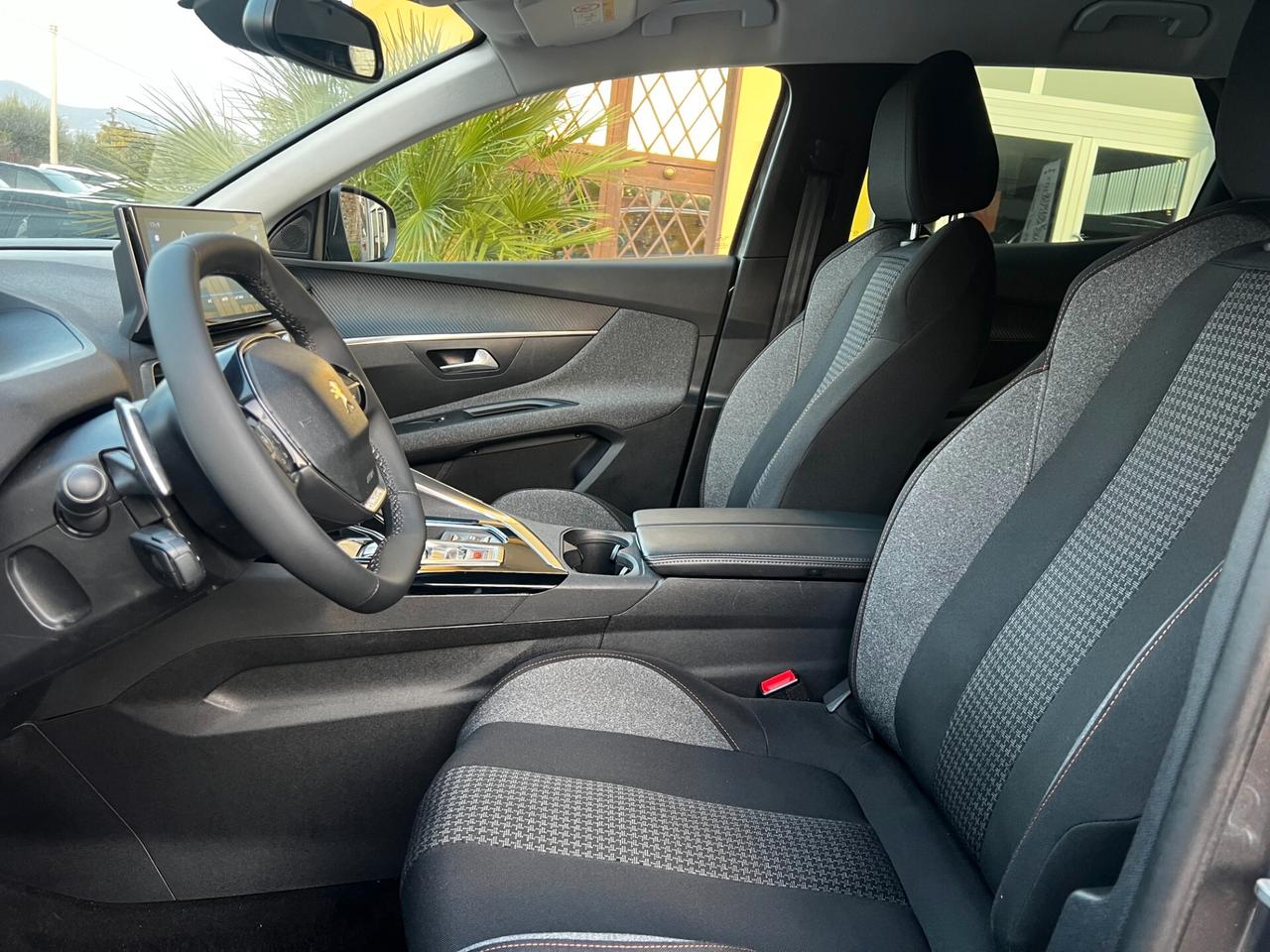 Peugeot 3008 BlueHDi 1.5 130 - AUTO-2021