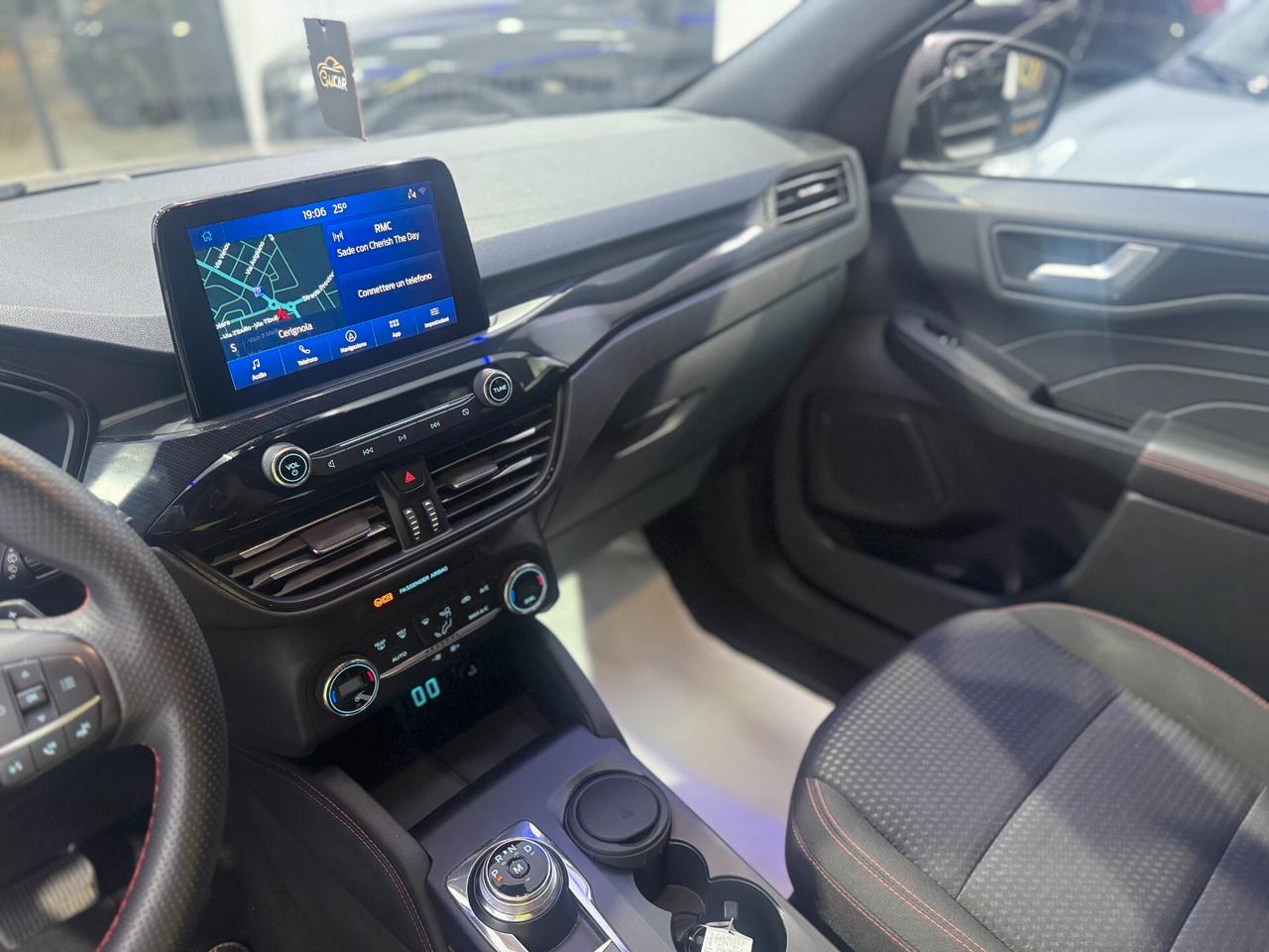 Ford Kuga 1.5 EcoBlue 120 CV aut. 2WD ST-Line Design