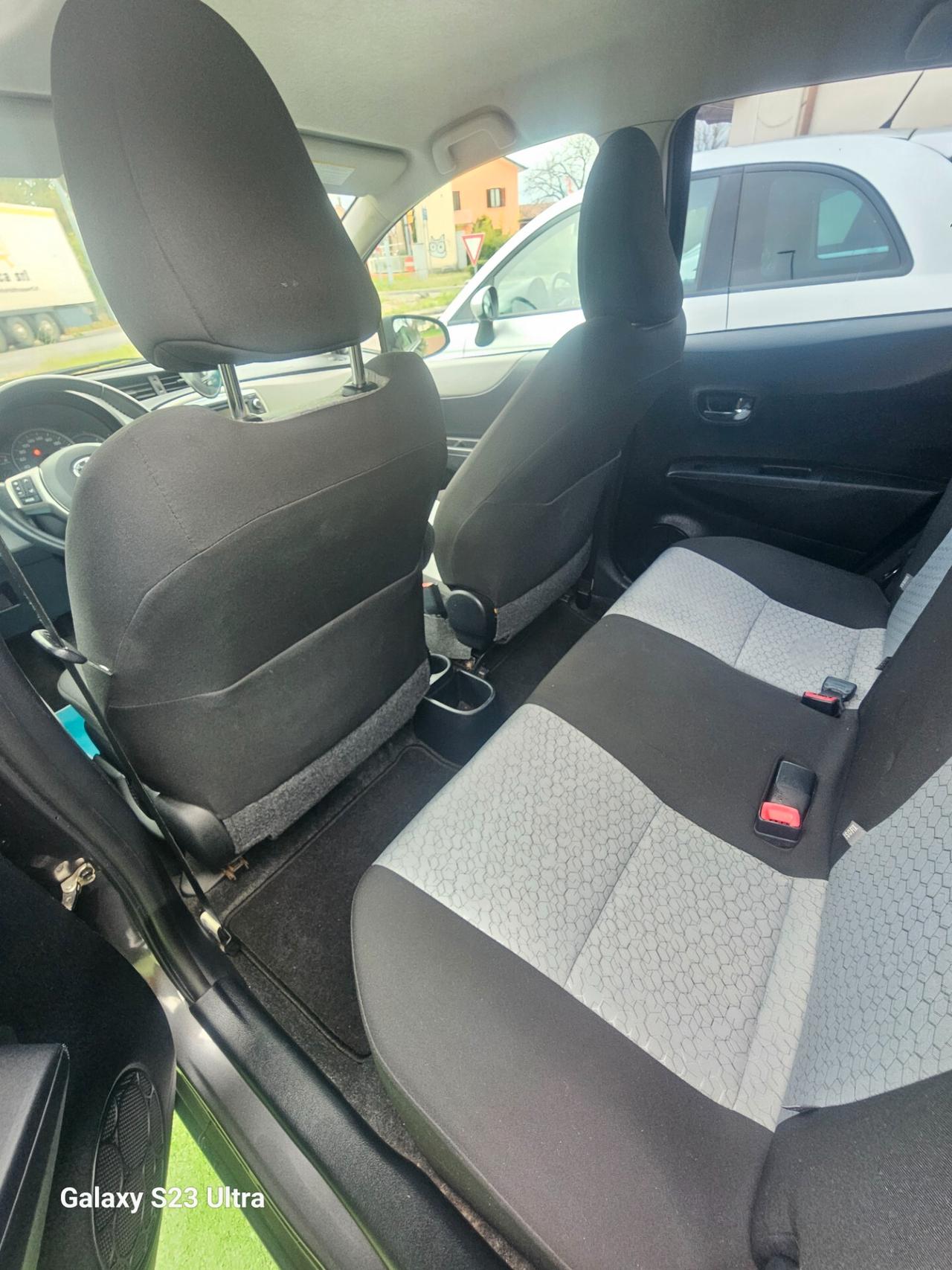 Toyota Yaris 1.0 5 porte Lounge