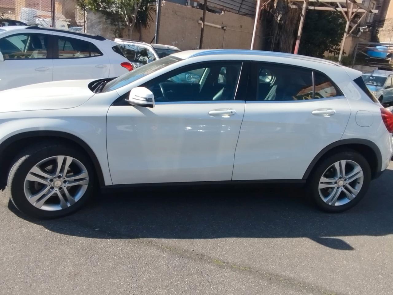 Mercedes-benz GLA 200 CDI Automatic Premium