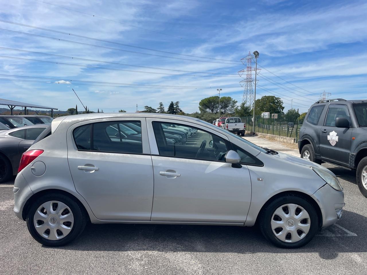 Opel Corsa 1.2 5 porte Cosmo