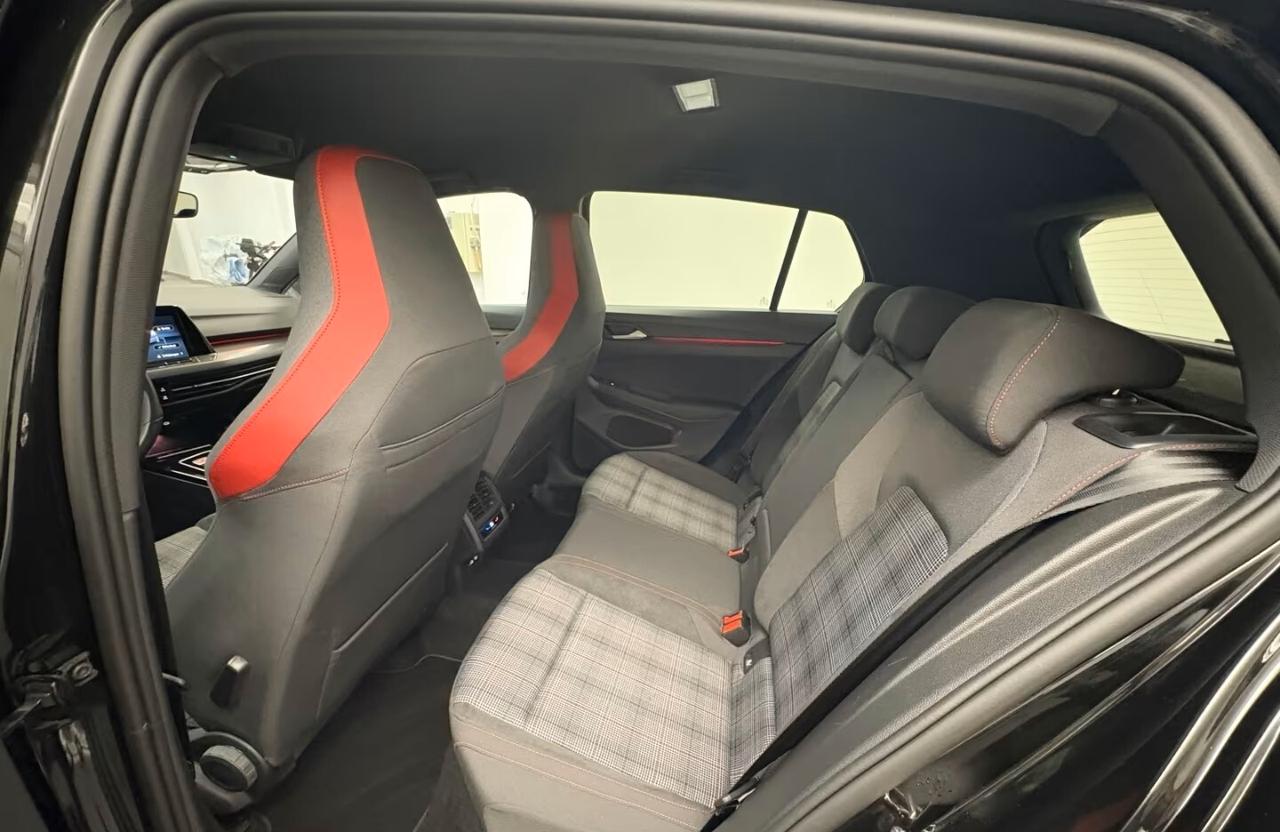 Volkswagen Golf GTI 2.0 TSI DSG led navi