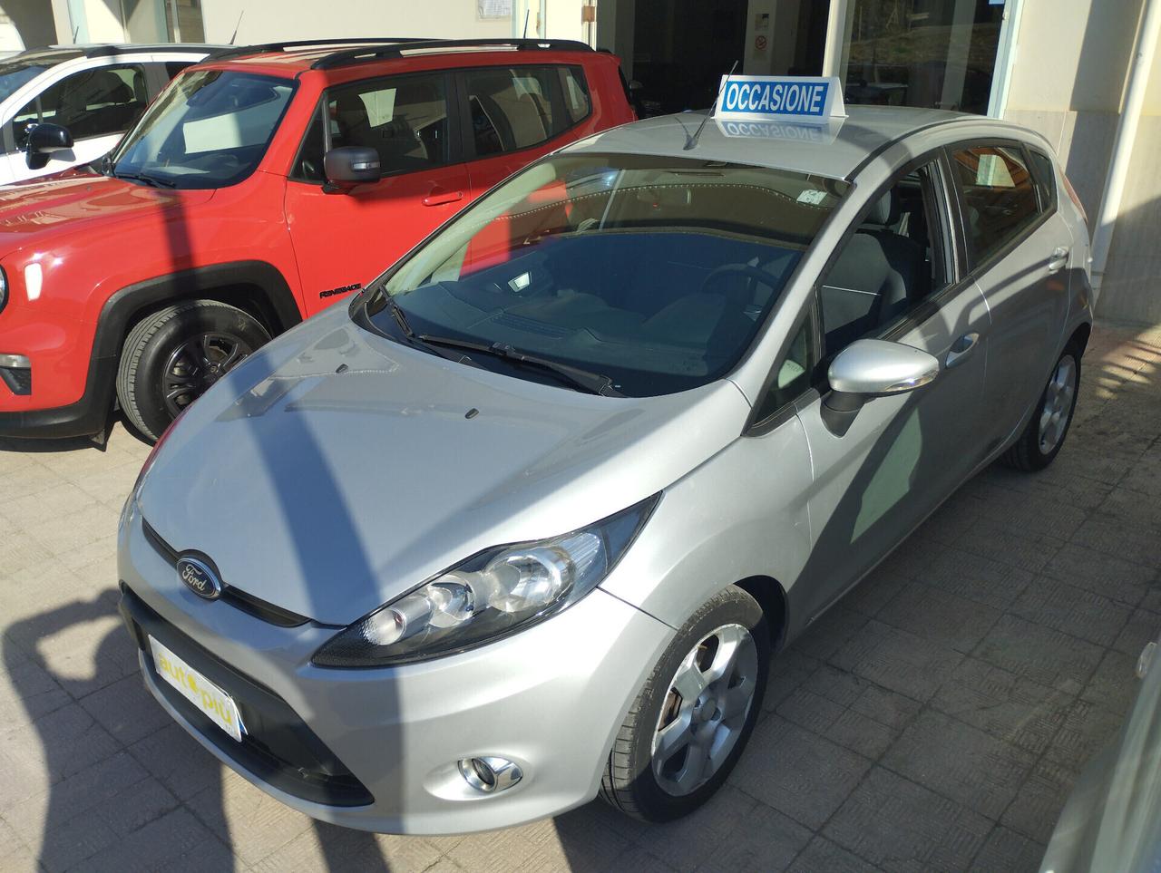 Ford Fiesta 1.2 82 CV 5 porte Titanium