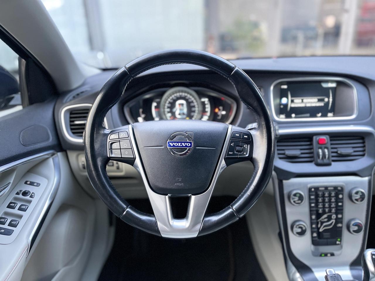 Volvo V40 1.6 Diesel 115CV E6 - 2015