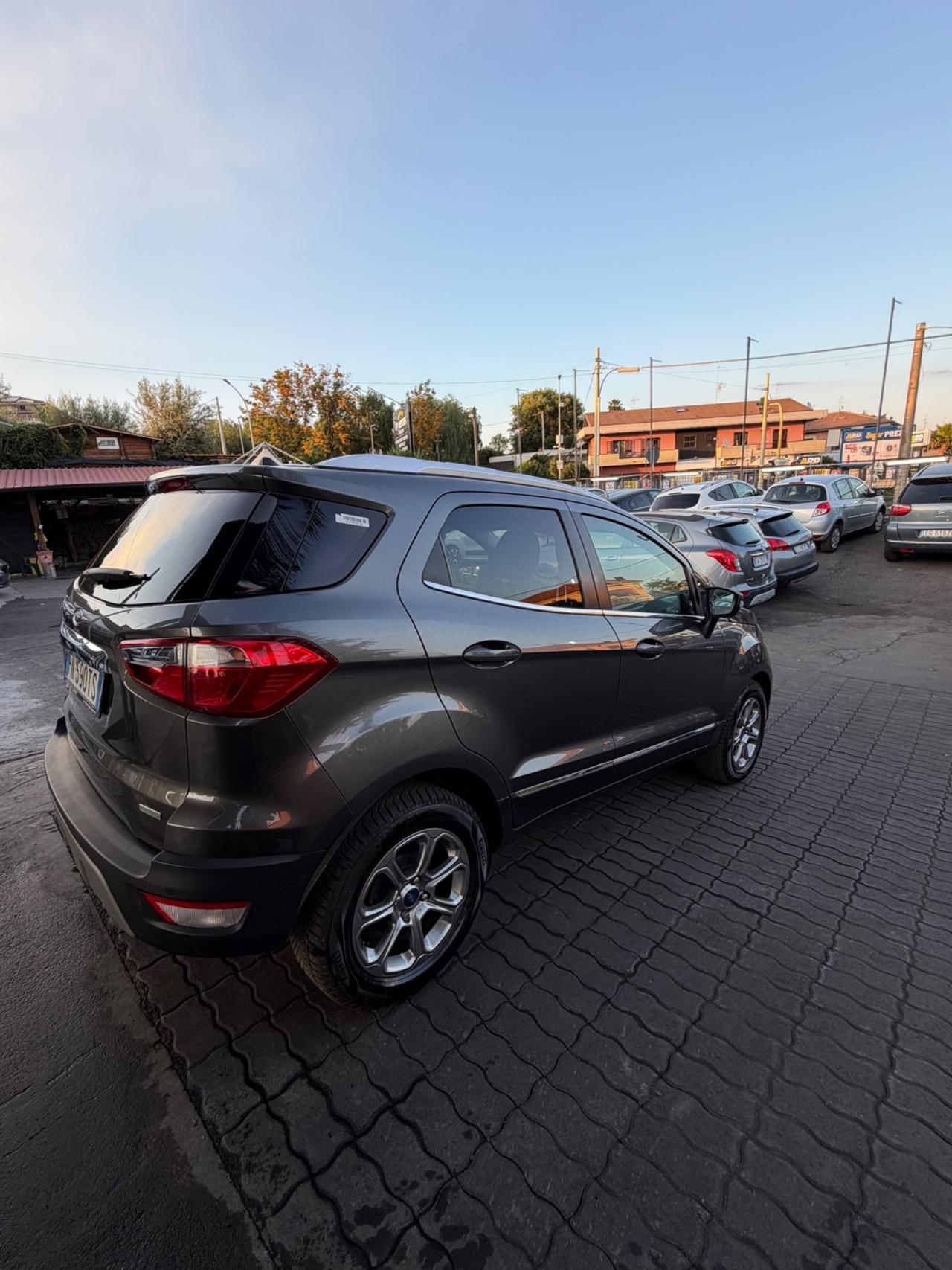 Ford EcoSport Start&Stop automatica . ST-Line