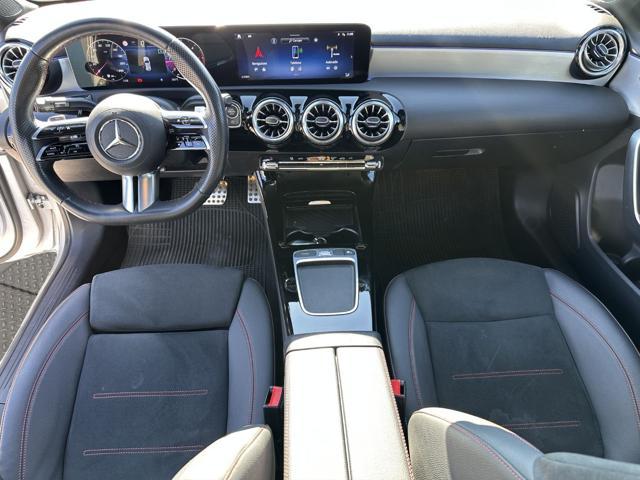 MERCEDES-BENZ A 180 d Automatic AMG Line Premium VENDE PRIVATO