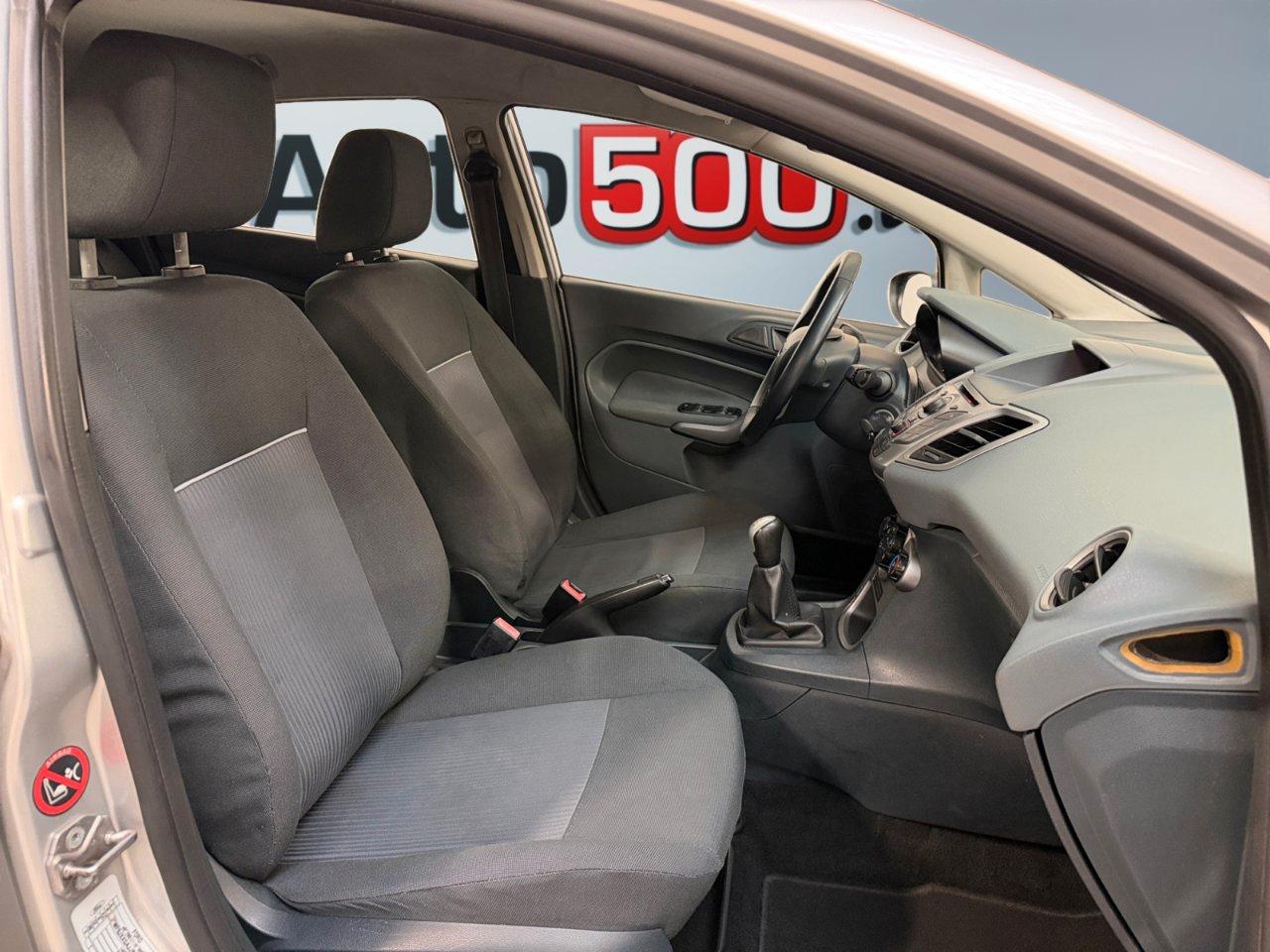 Ford Fiesta 5 Porte Fiesta 5p 1.2 16v + c/esp 82cv E5