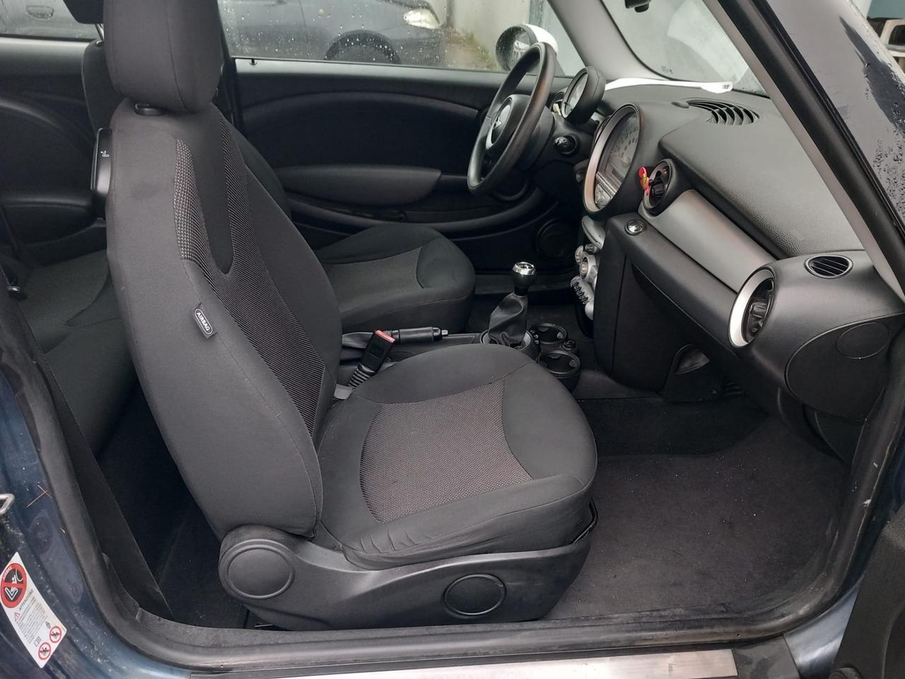 Mini 1.6 16V Cooper D